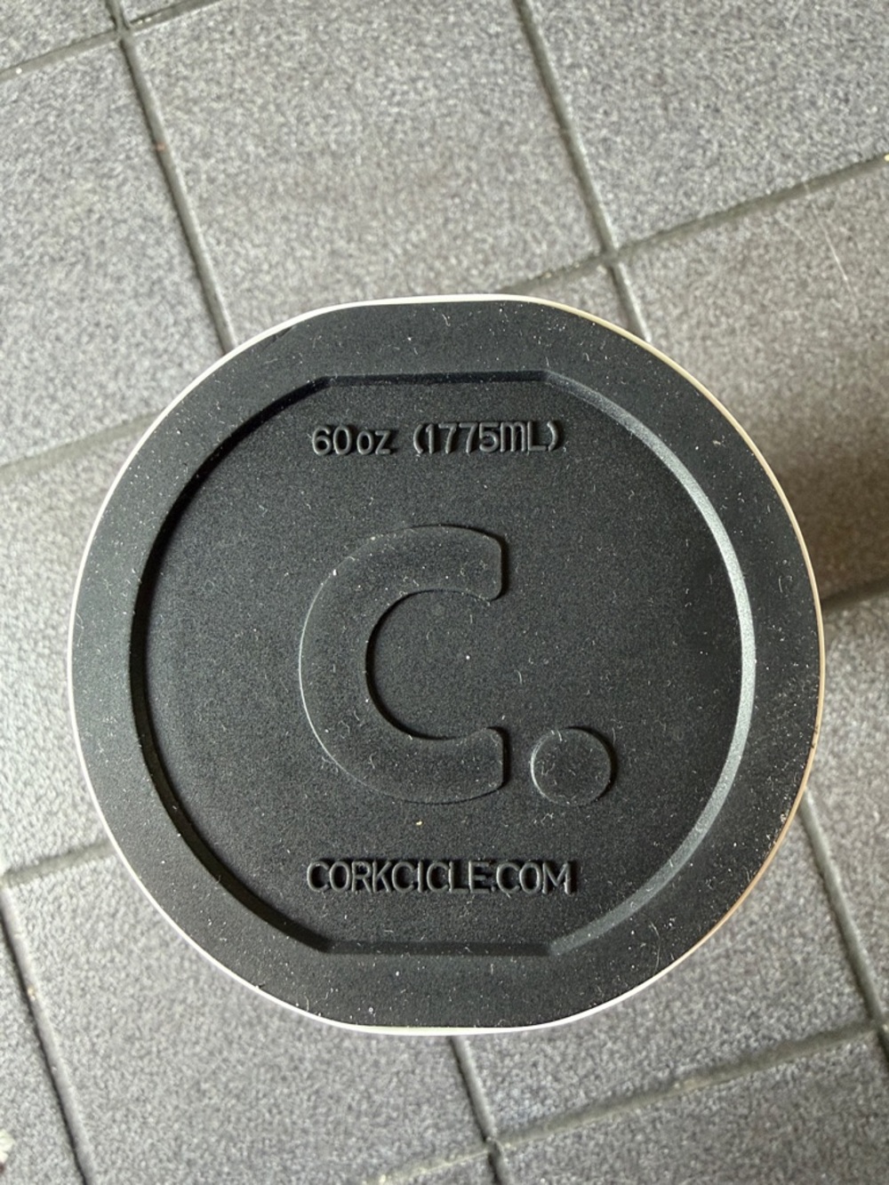 Corkcicle White Water Bottle 60 ounces discontinued size - Picture 2 of 7